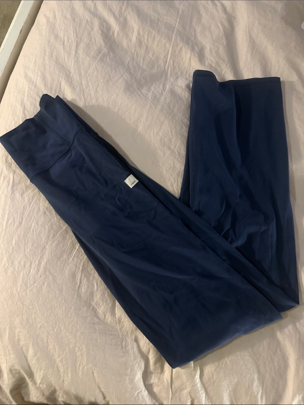 Vuori "All The Feels" Slim Flare Pant - Small - Washed Once Never Worn